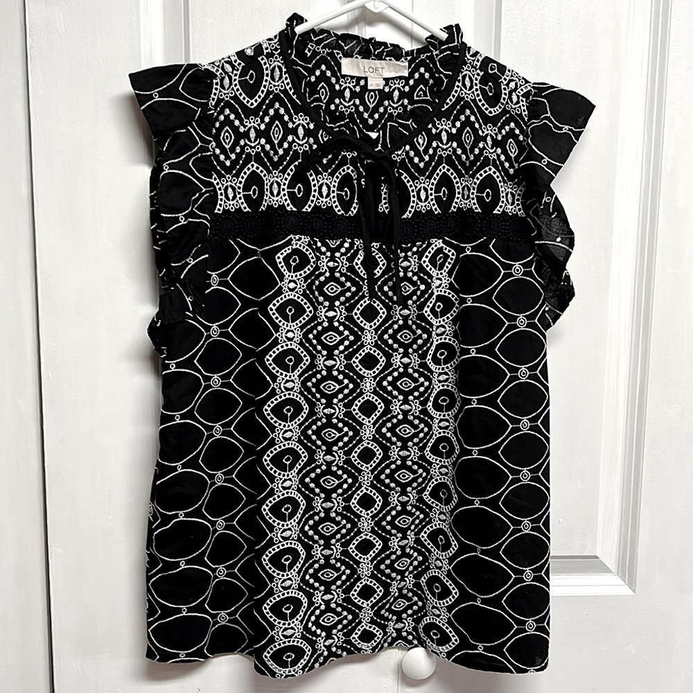 Loft Black Gray Embroidered Ruffled Sleeves & Neck Top Size LP